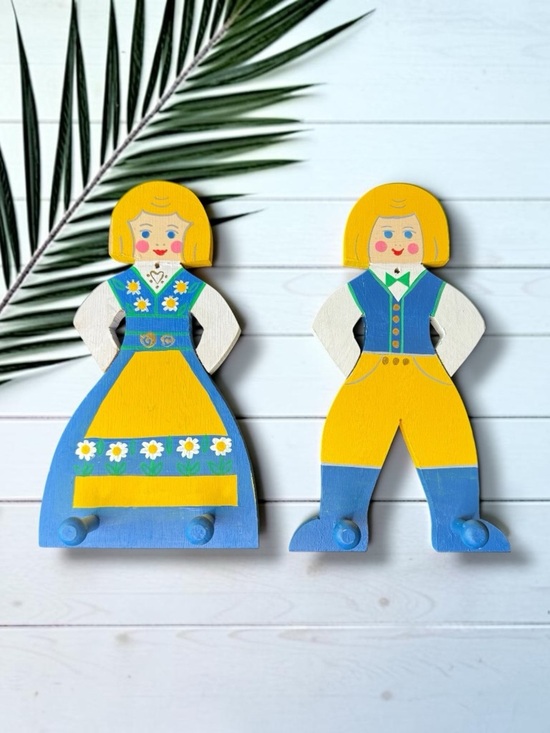 Hemslöjden Borås Other - Vintage Swedish Wooden Folk Art Wall Hooks Boy & Girl Set Hemslöjden Sweden
